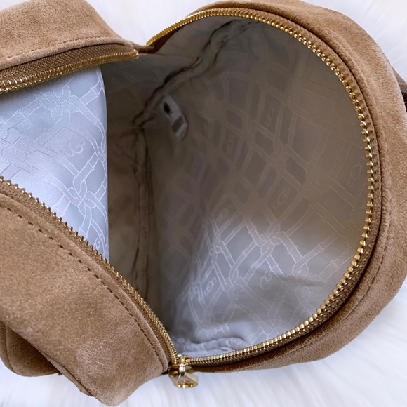 UGG Dannie Mini Backpack Sheepskin In Chestnut - Picture 9 of 10